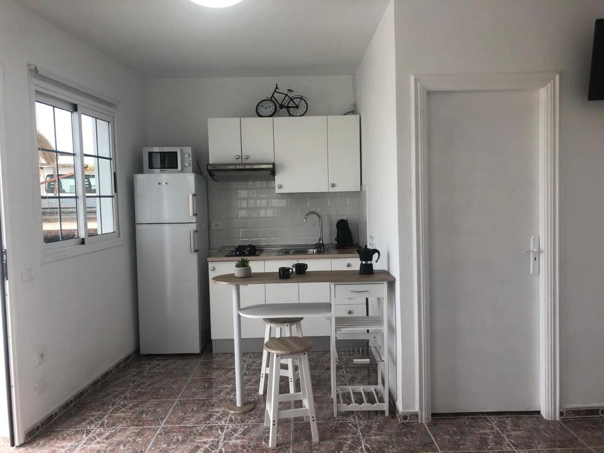 Apartamentos Elena Лахарес Экстерьер фото