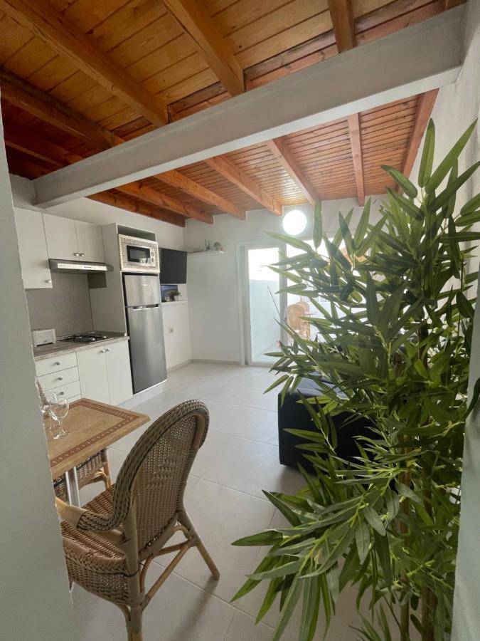 Apartamentos Elena Лахарес Экстерьер фото