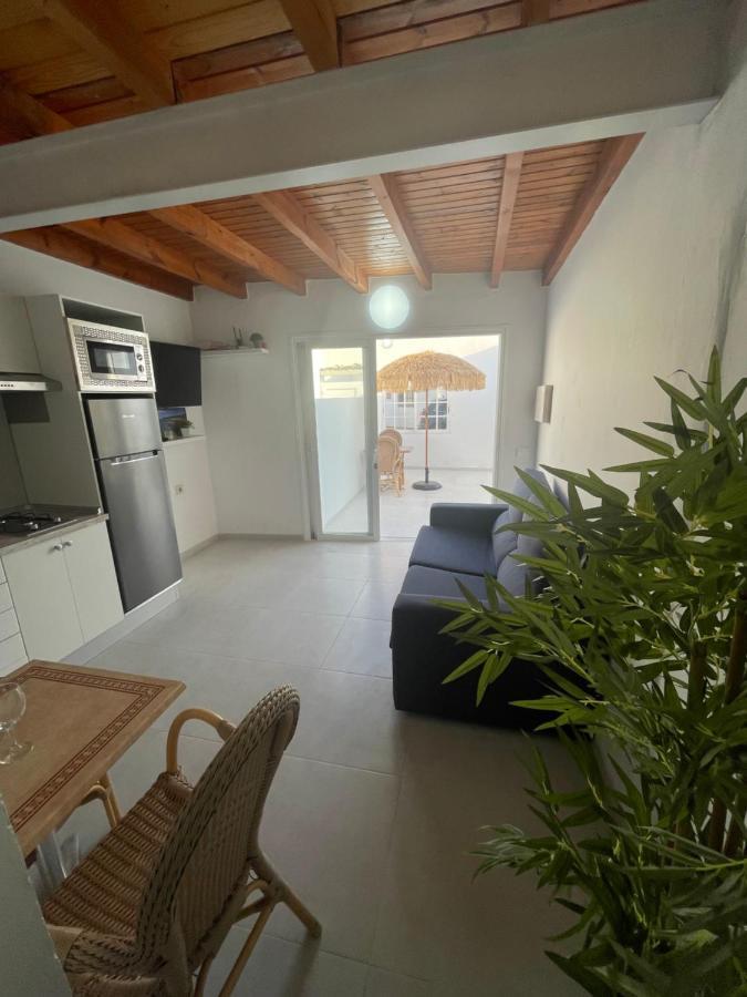 Apartamentos Elena Лахарес Экстерьер фото
