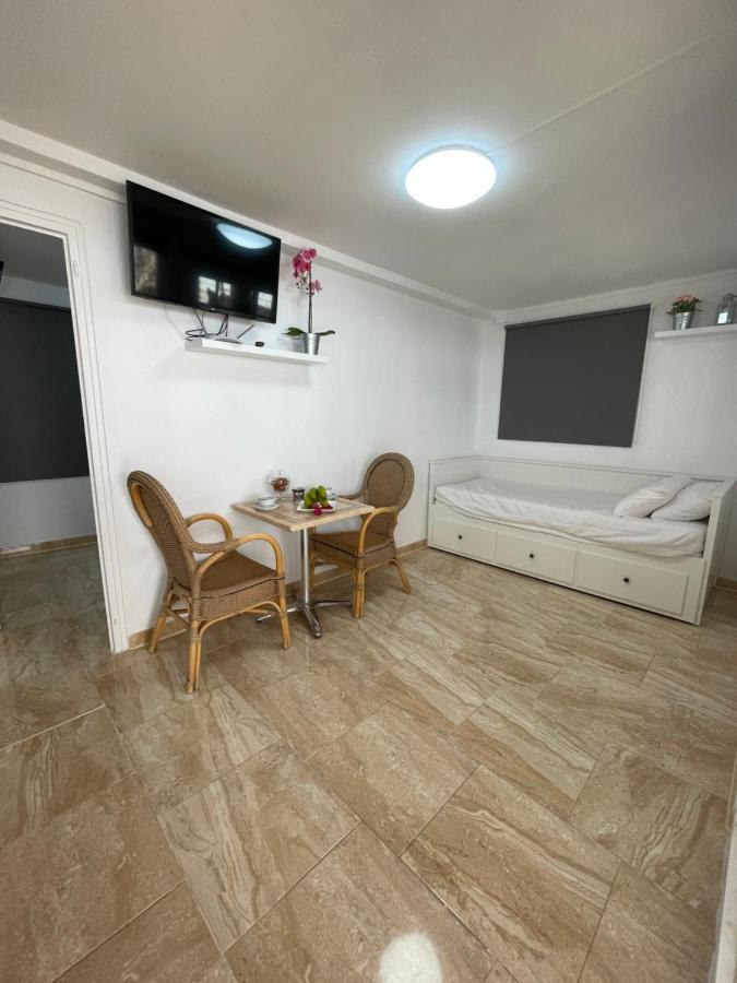 Apartamentos Elena Лахарес Экстерьер фото