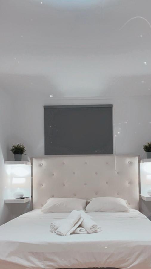 Apartamentos Elena Лахарес Экстерьер фото